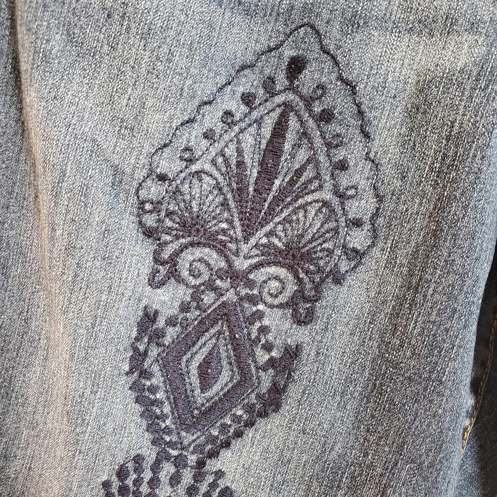 BANDALINO lisbeth Navy Embroidered Jeans - Picture 4 of 12